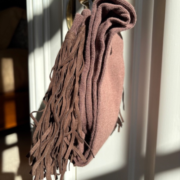 knee-high fringe cuff socks brown One Size - Picture 7 of 7